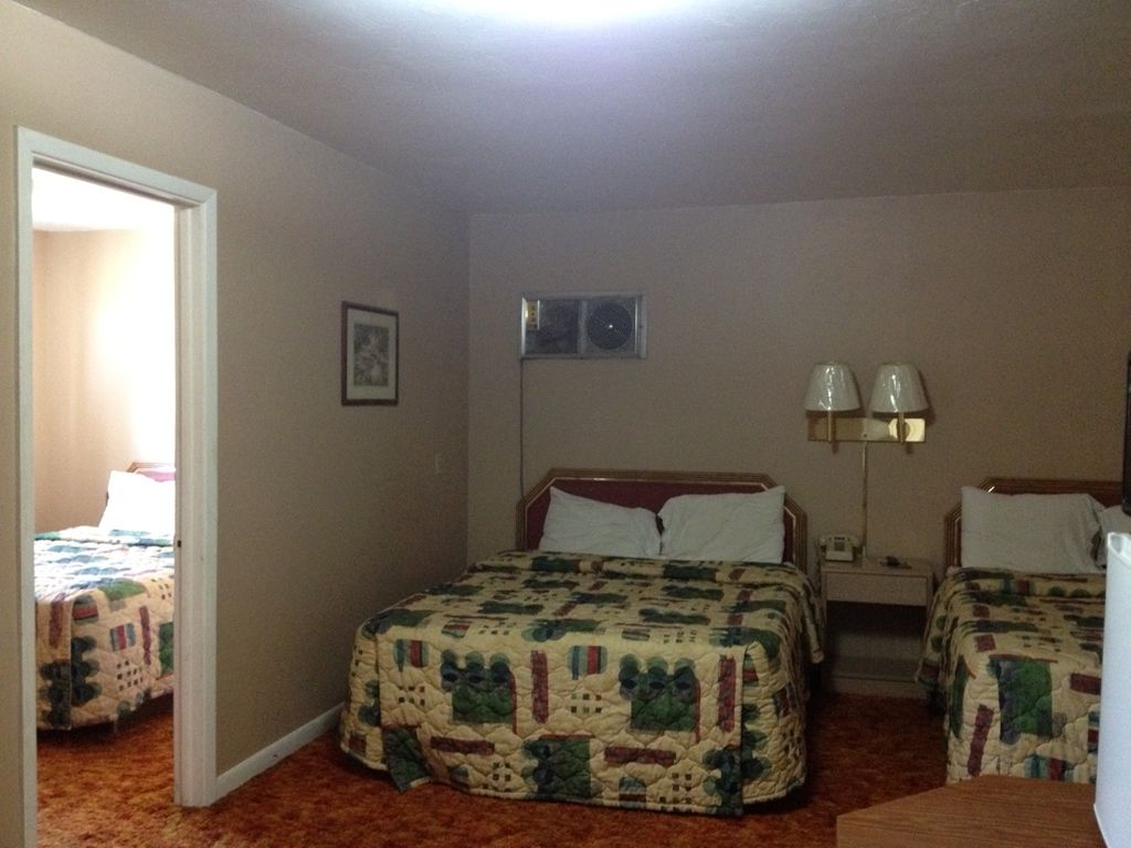 Travel Motel Raton Kamer foto