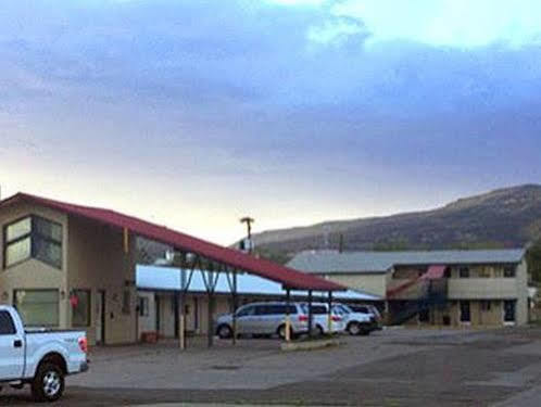 Travel Motel Raton Buitenkant foto